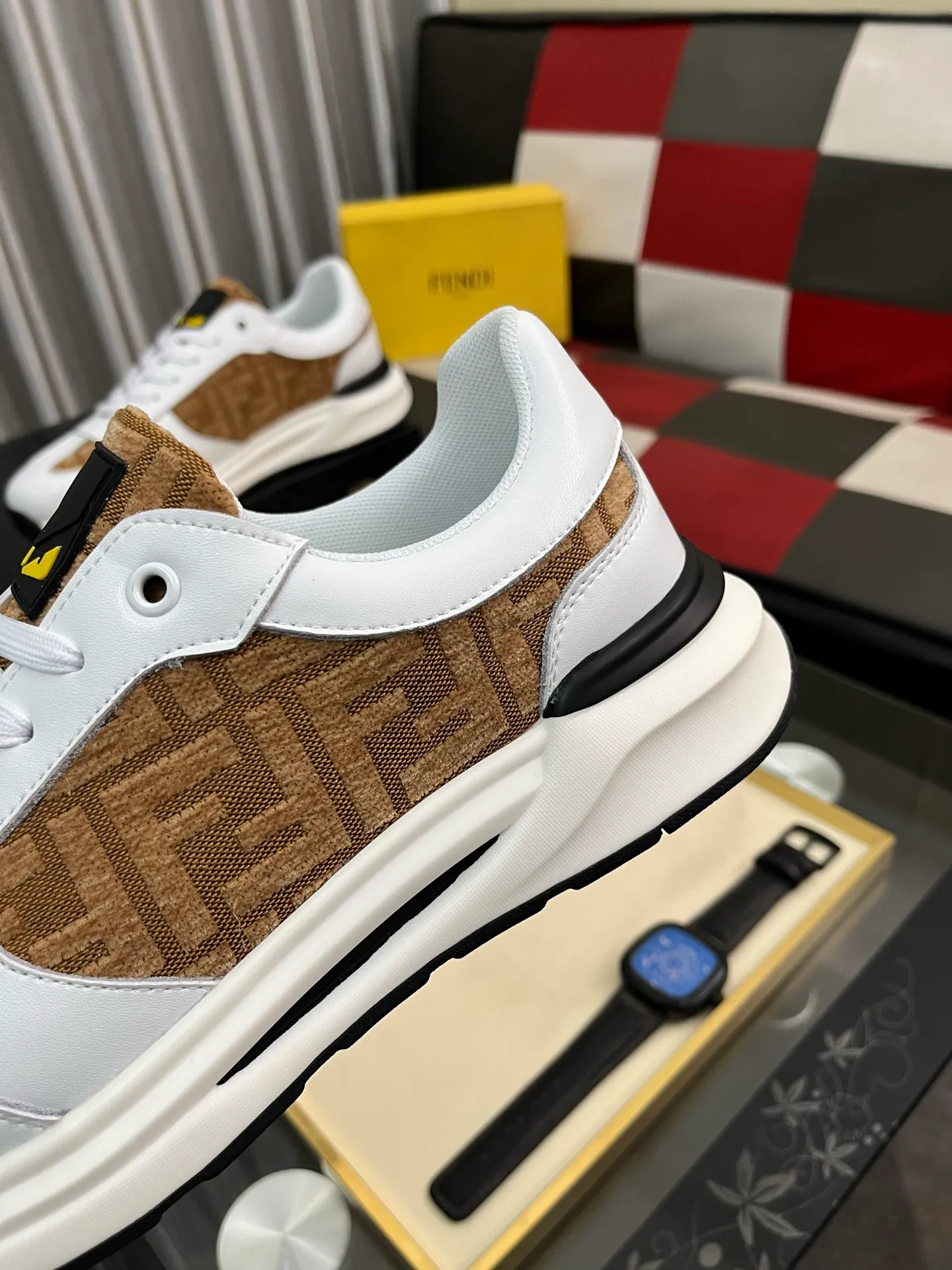 Men's Men's Shoes💰438⌚️⌚️[Fendi] Fendi's latest casual shoes for men! Available at counters simultaneously! A one-to-one replica of the original. All imported official website one-to-one cowhide fabric. The interior is made of top-grade sheepskin, and the original factory-supplied rubber outsole is used. Leading new fashion concepts. Matching code: 38-44. 2️⃣ colors available